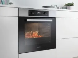 Forno Multifunzione Miele con trattamento antiaderente e antigraffio