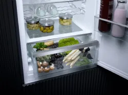 Frigo-Congelatore Miele con luce a LED comoda e sistema NoFrost