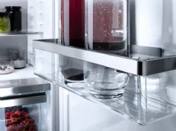 Frigo-Congelatore Miele con luce a LED comoda e sistema NoFrost