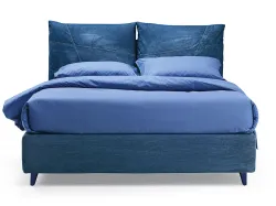 Letto noctis So Casual matrimoniale con lavorazione stonewash dona l'effetto 