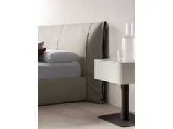 Letto orme modello lavinia 160x200 con giroletto e testiera imbottiti, comodo ed elegante