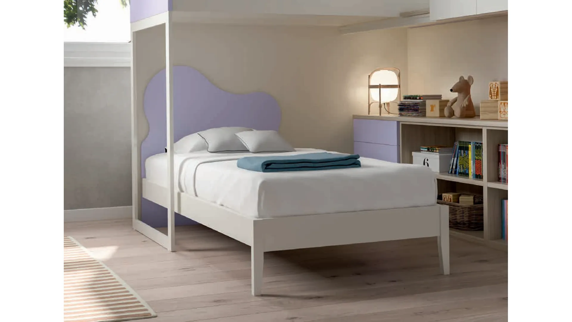 Letto singolo con testiera e piedini sagomati, realizzato con materiali di qualità 205x90